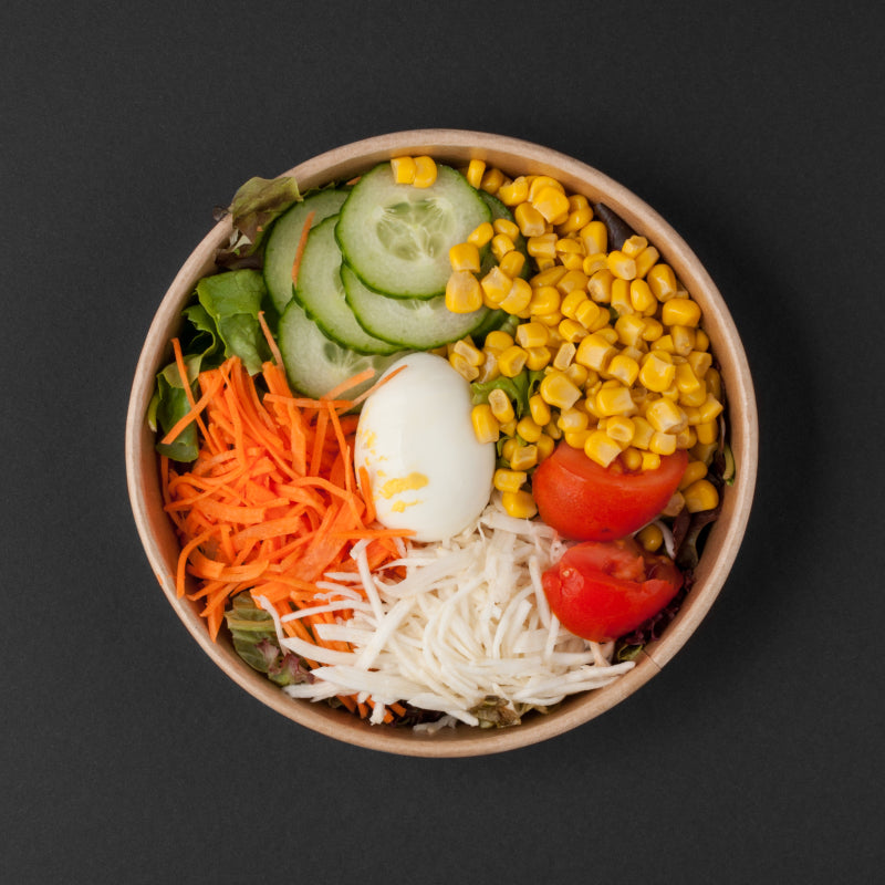 Gemischter Salat mit Mais